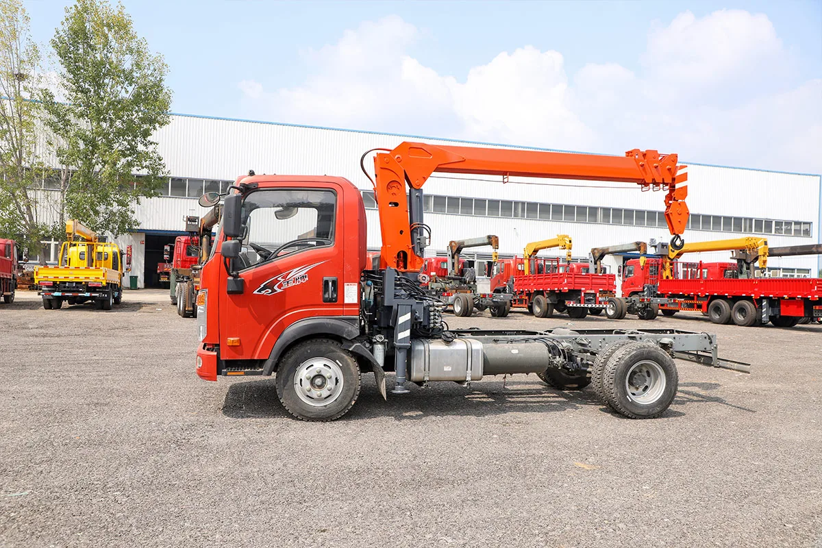 3200KG Truck With Crane detail view 6