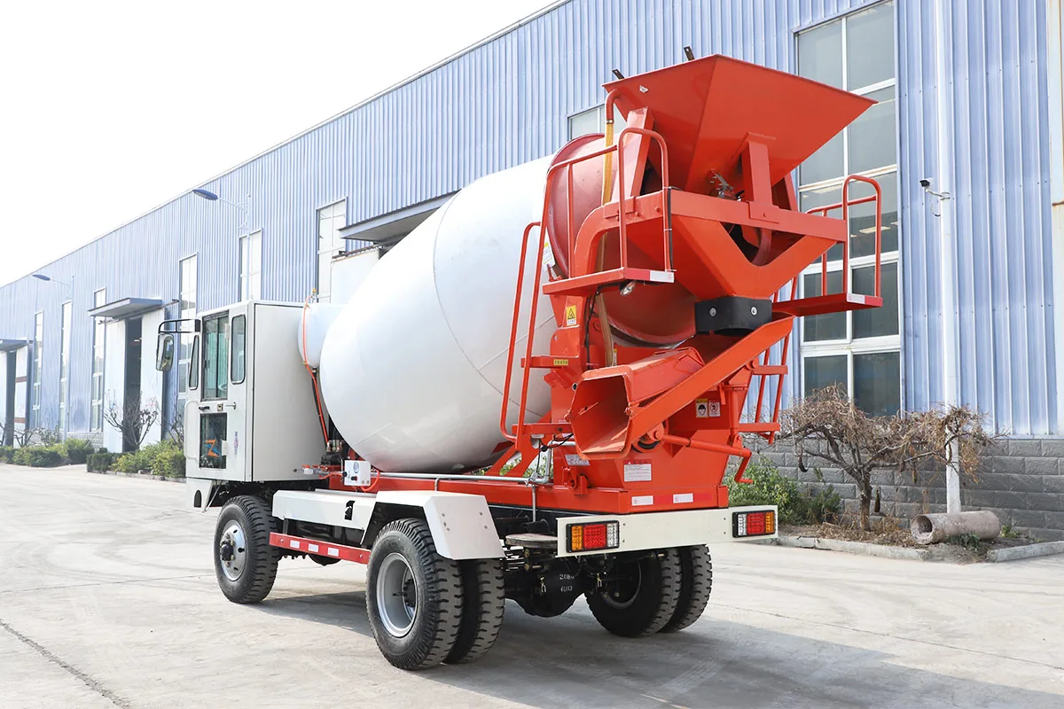 6 Wheels Mobile Concrete Mixer Truck detail view 3