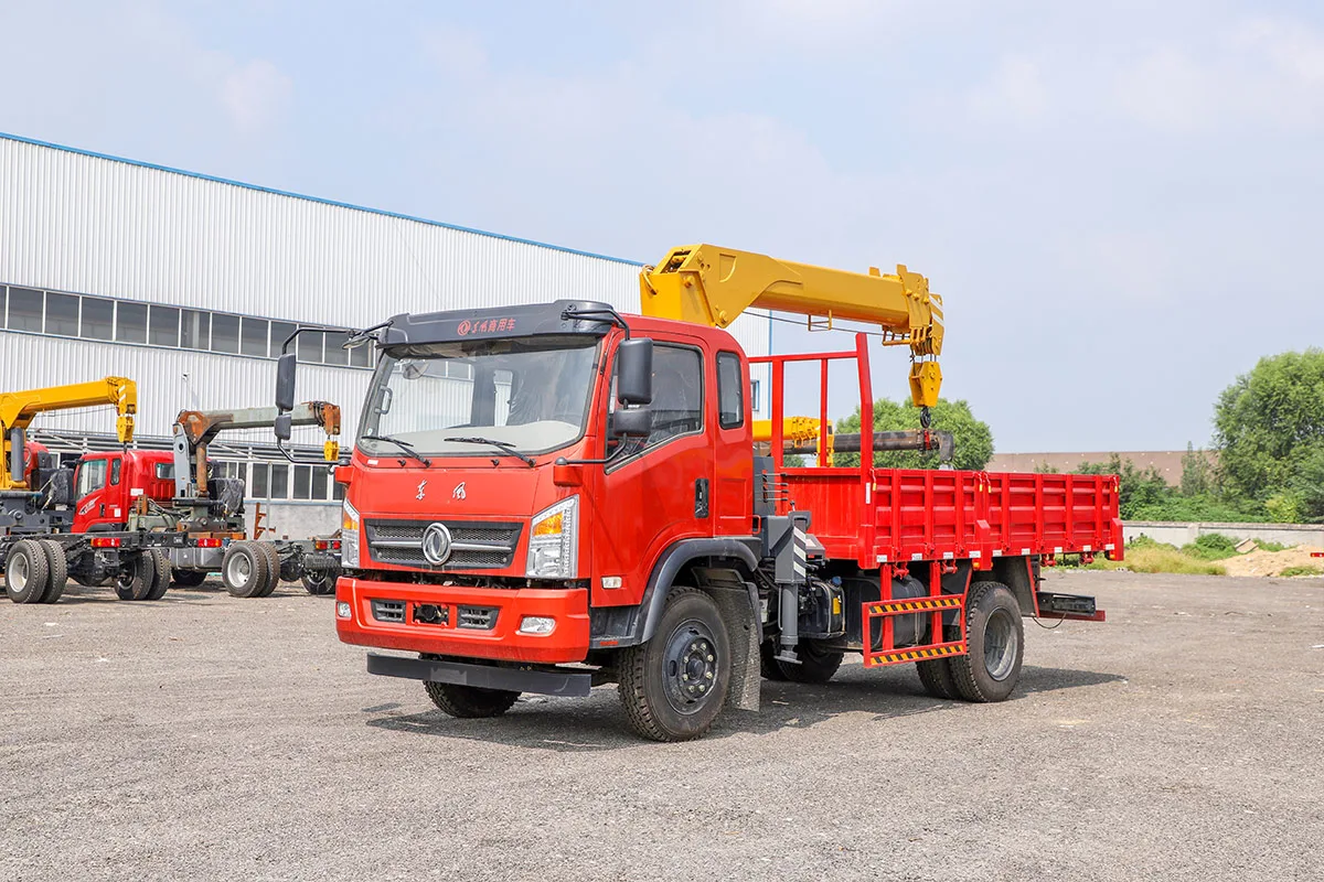 6300KG Truck With Crane detail view 5