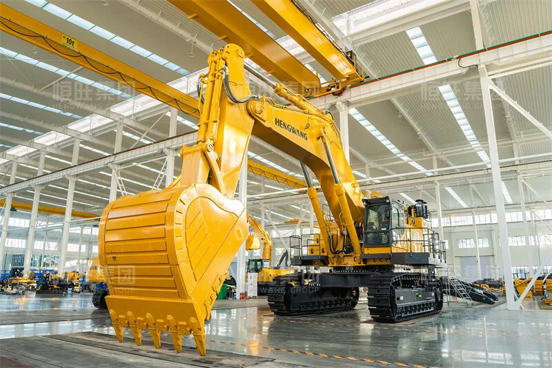 Excavator Factory detail view 7