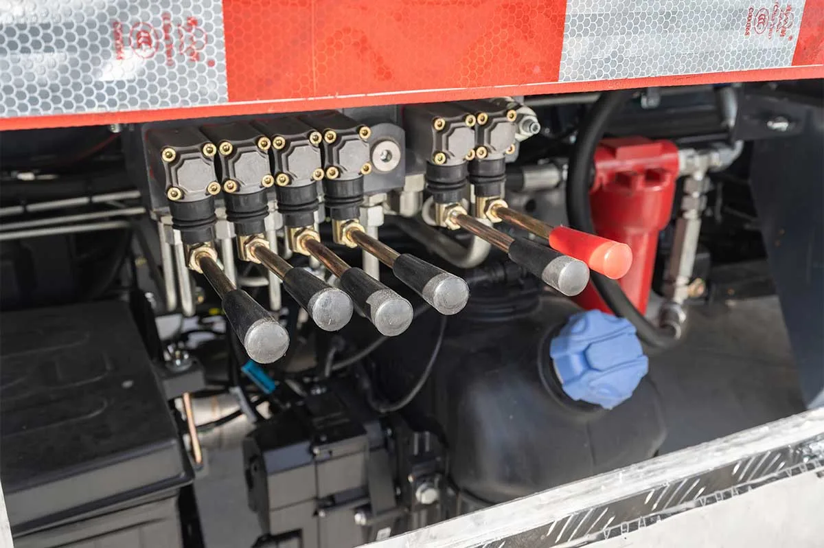 PS-30GK Aerial Work Platform detail view 4