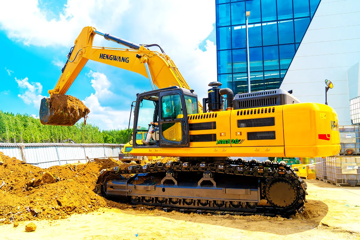 PS-520 Crawler Excavator detail view 2