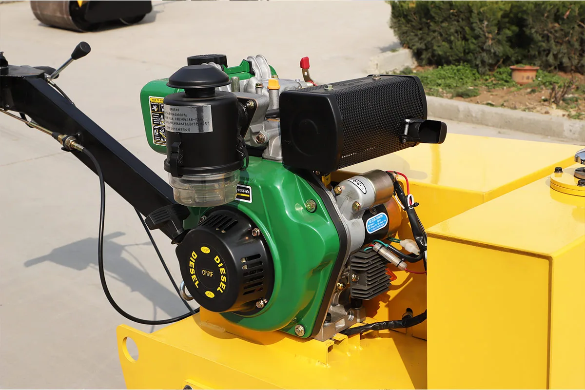 PS-600C Road Roller detail view 5