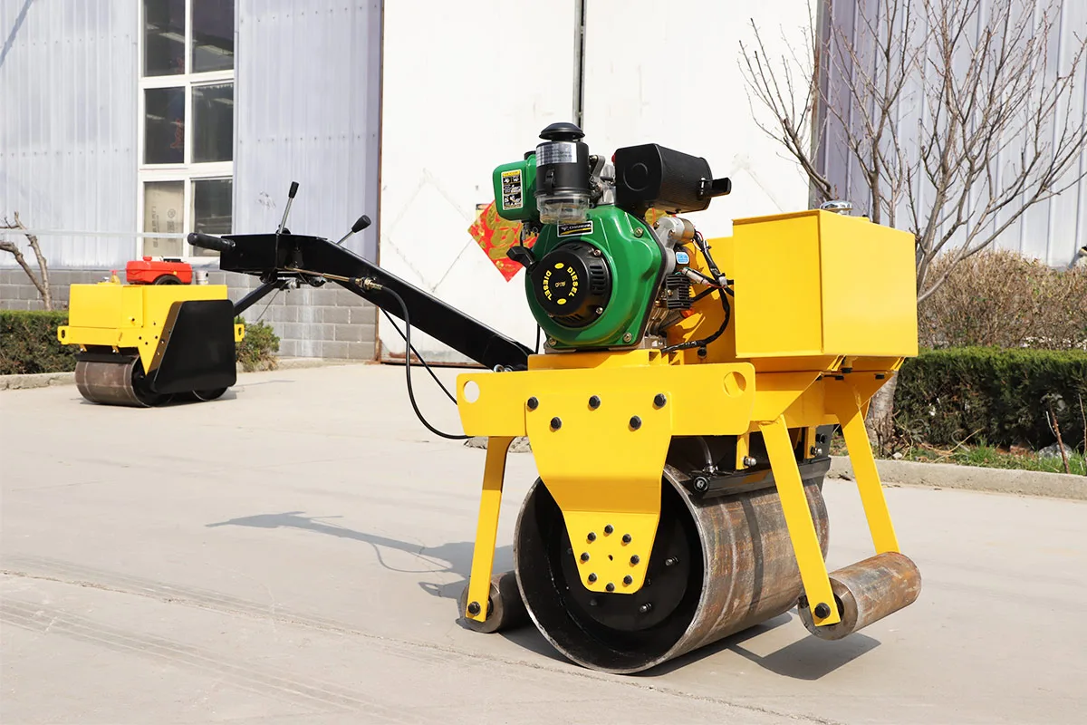 PS-700C Road Roller detail view 4