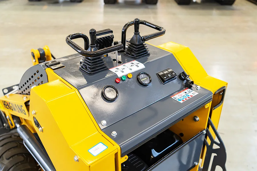 PS-S360 Skid-steer Loader detail view 2