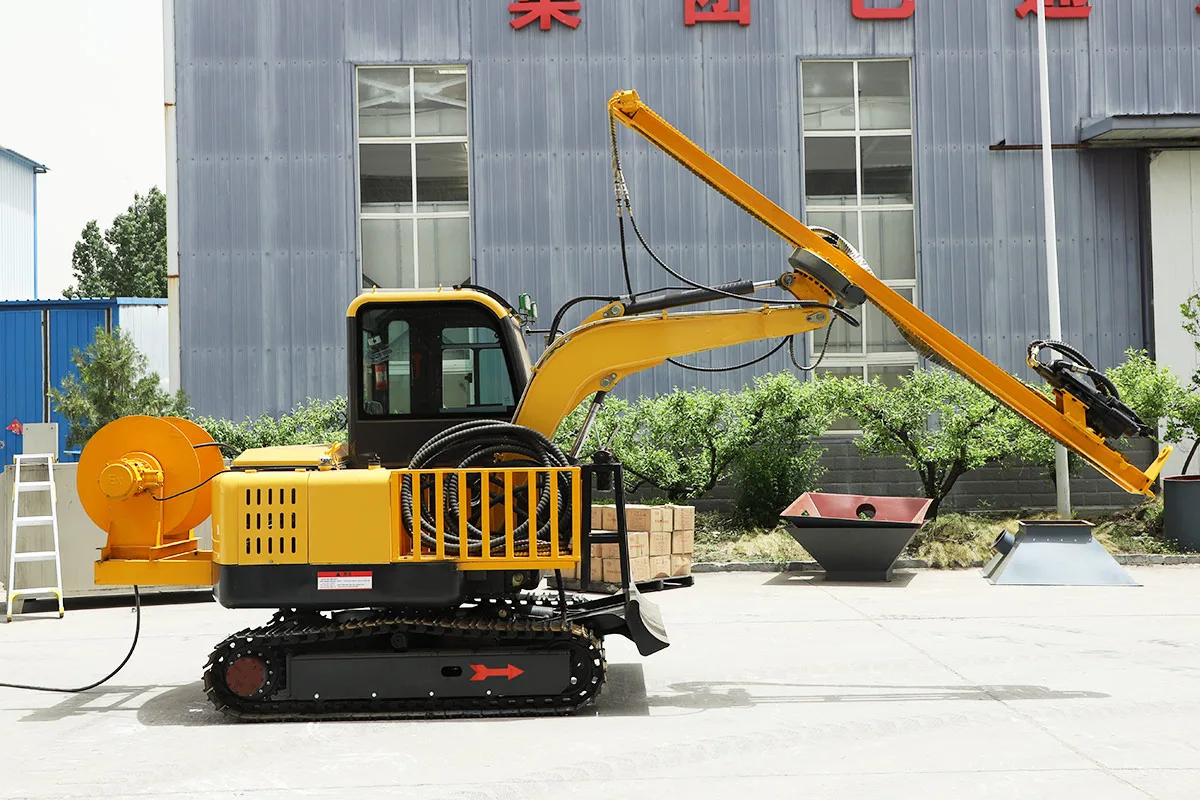 PS100 Special-purpose Excavator detail view 3