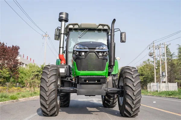 PS1504 Tractor detail view 4