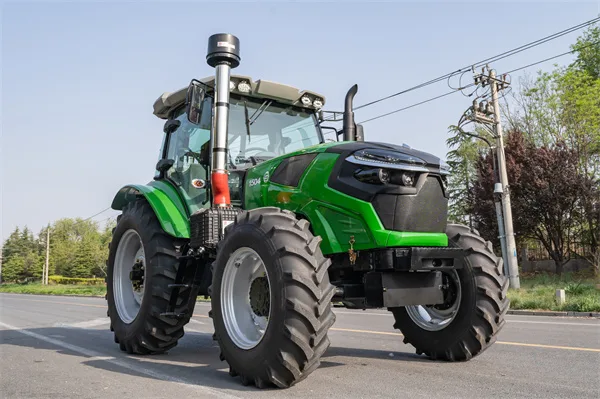 PS1504 Tractor detail view 5