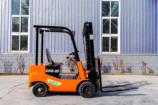 PS1T Electric Forklift detail view 4