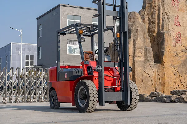 PS2.6T Diesel Forklift detail view 1