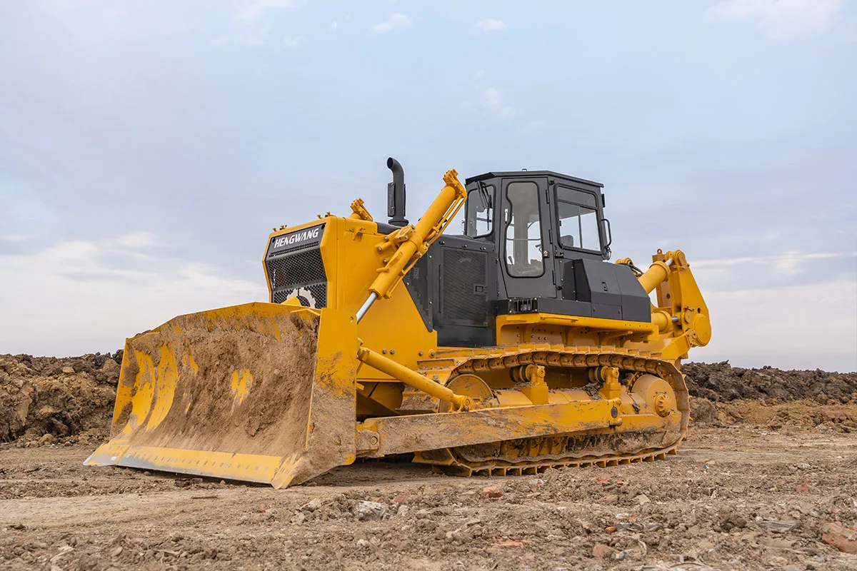 PS32D Bulldozer detail view 4
