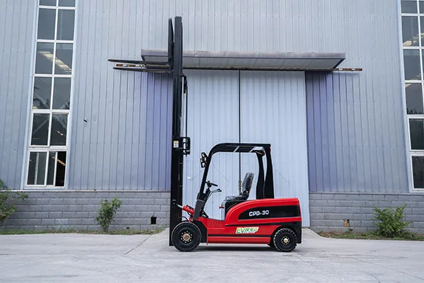 PS3T Electric Forklift detail view 4