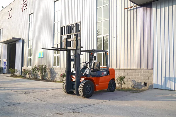 PS5T Diesel Forklift detail view 1
