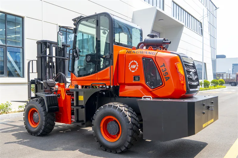 PSC-35A All-terrain Forklift detail view 4