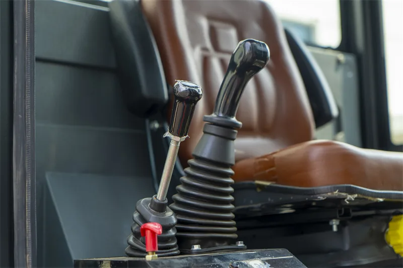 PSC-50A All-terrain Forklift detail view 8