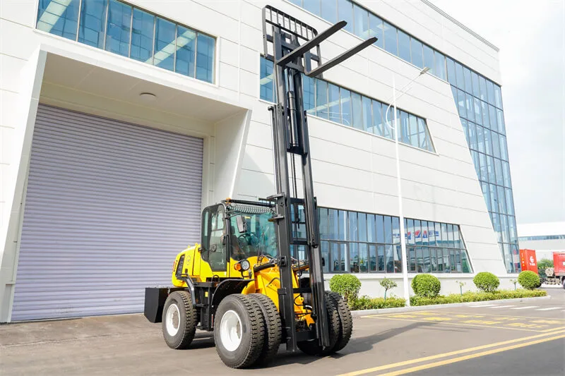 PSC-60 All-terrain Forklift detail view 5
