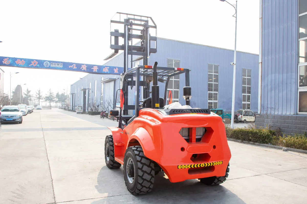 PSCY-5.0 All-terrain Forklift detail view 2
