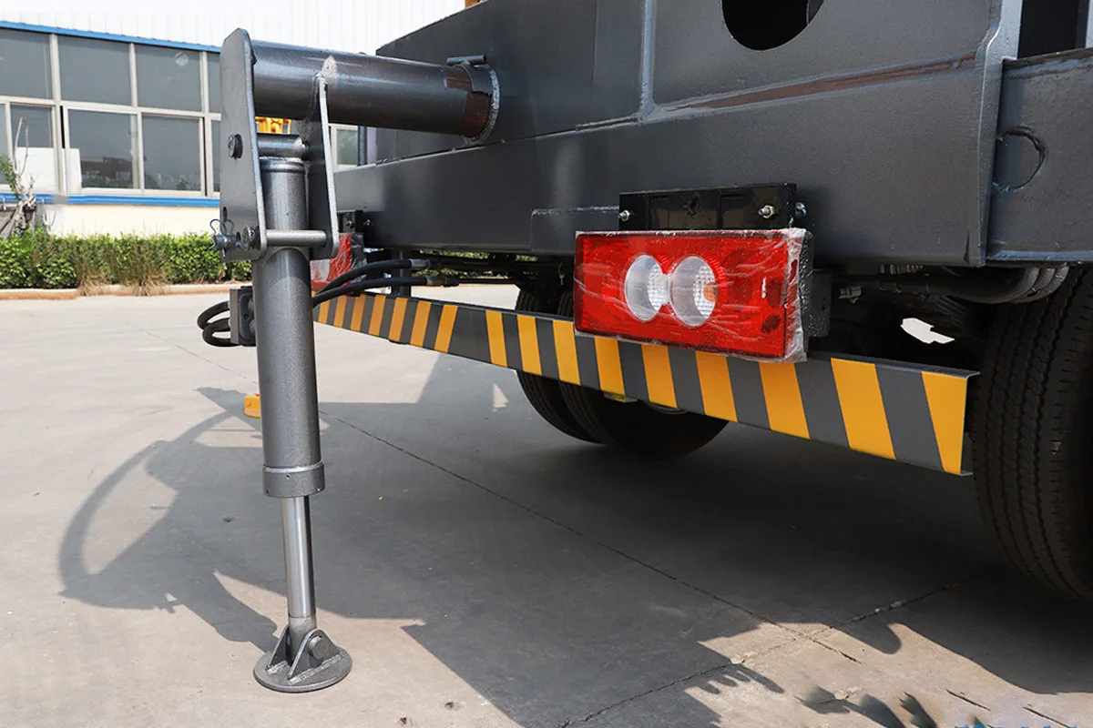PSFT-5T Truck Crane detail view 5
