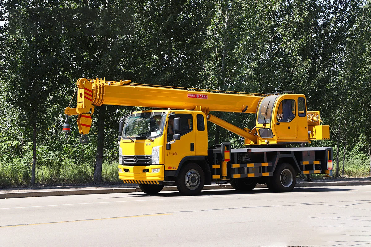 PSKJ12T Truck Crane detail view 2