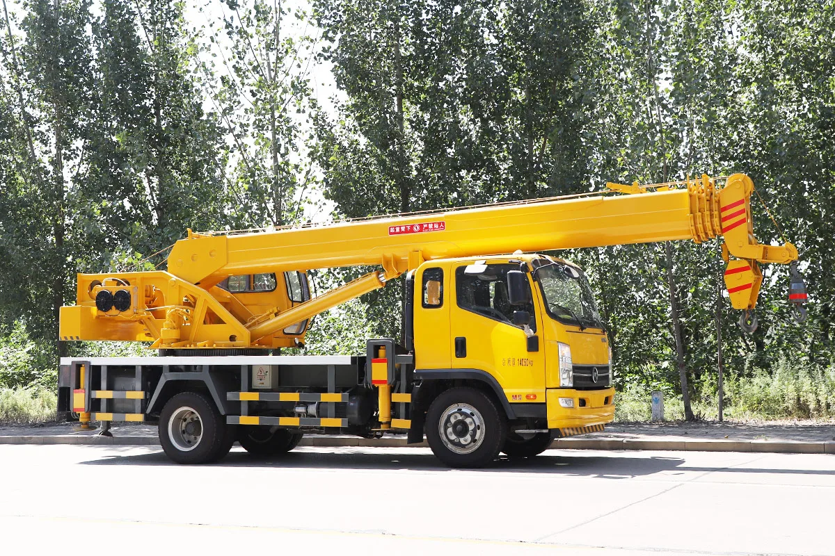 PSKM10T Truck Crane detail view 2