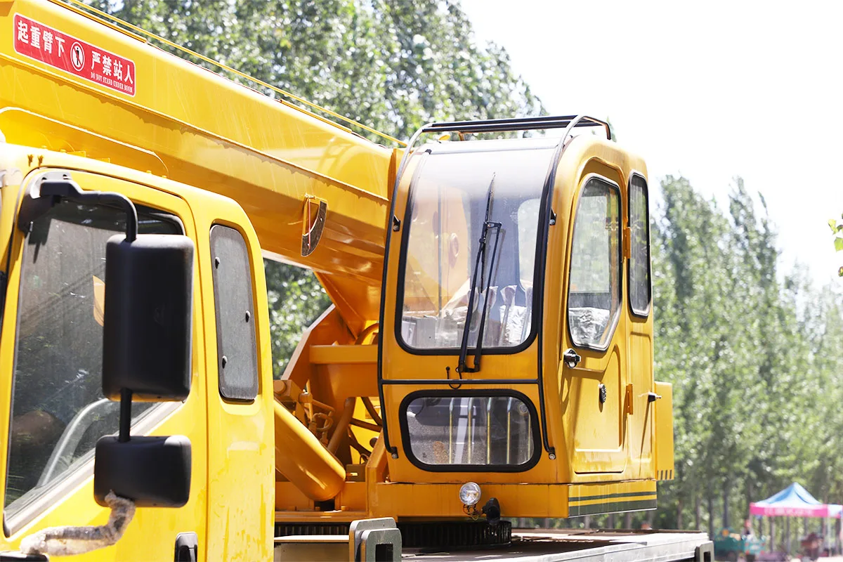 PSKM10T Truck Crane detail view 6