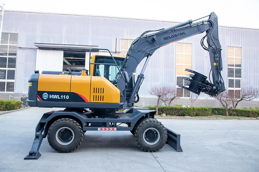PSL110 Wheel Excavator detail view 2