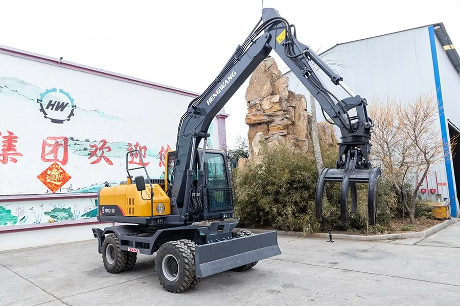 PSL110 Wheel Excavator detail view 3