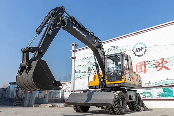 PSL150 Wheel Excavator detail view 2