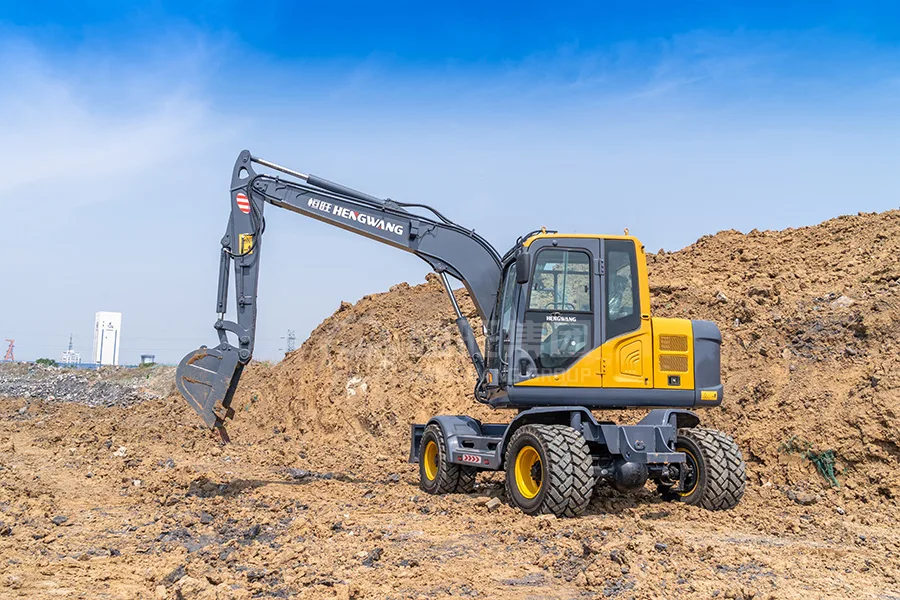 PSL75S Wheel Excavator detail view 2