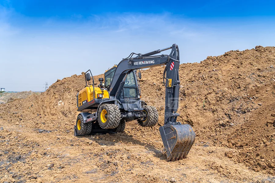 PSL75S Wheel Excavator detail view 5