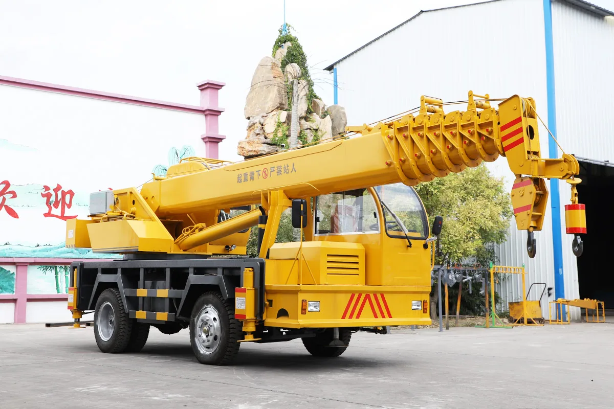 PSQY10T Truck Crane detail view 2