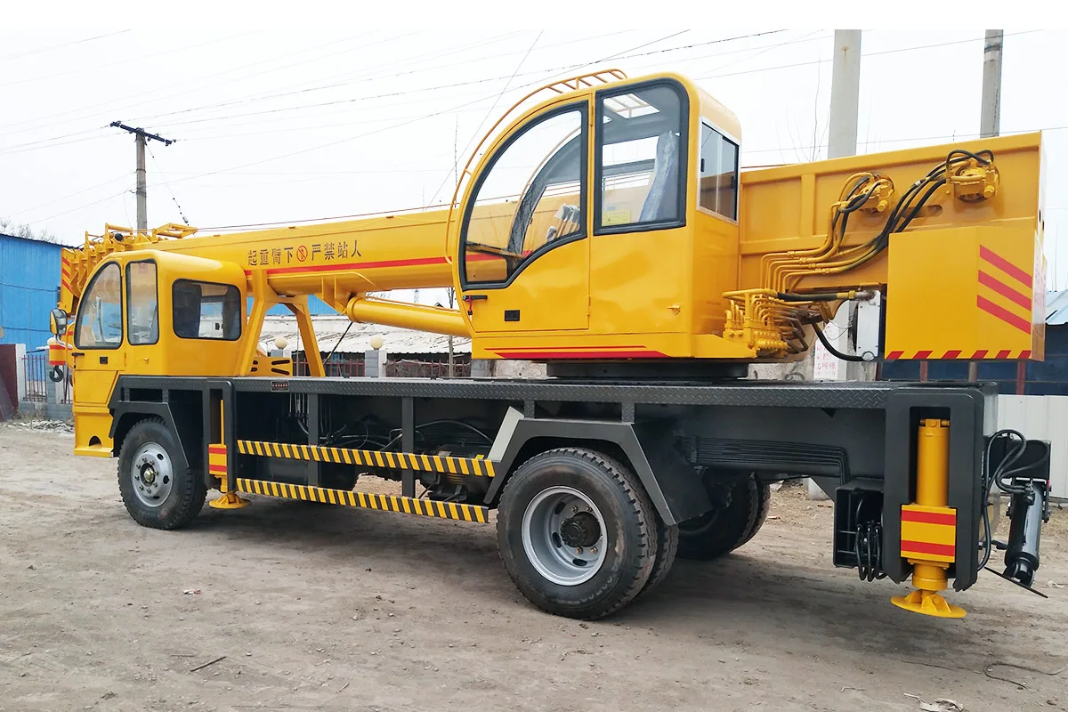 PSQY12T Self-made Truck Crane detail view 6