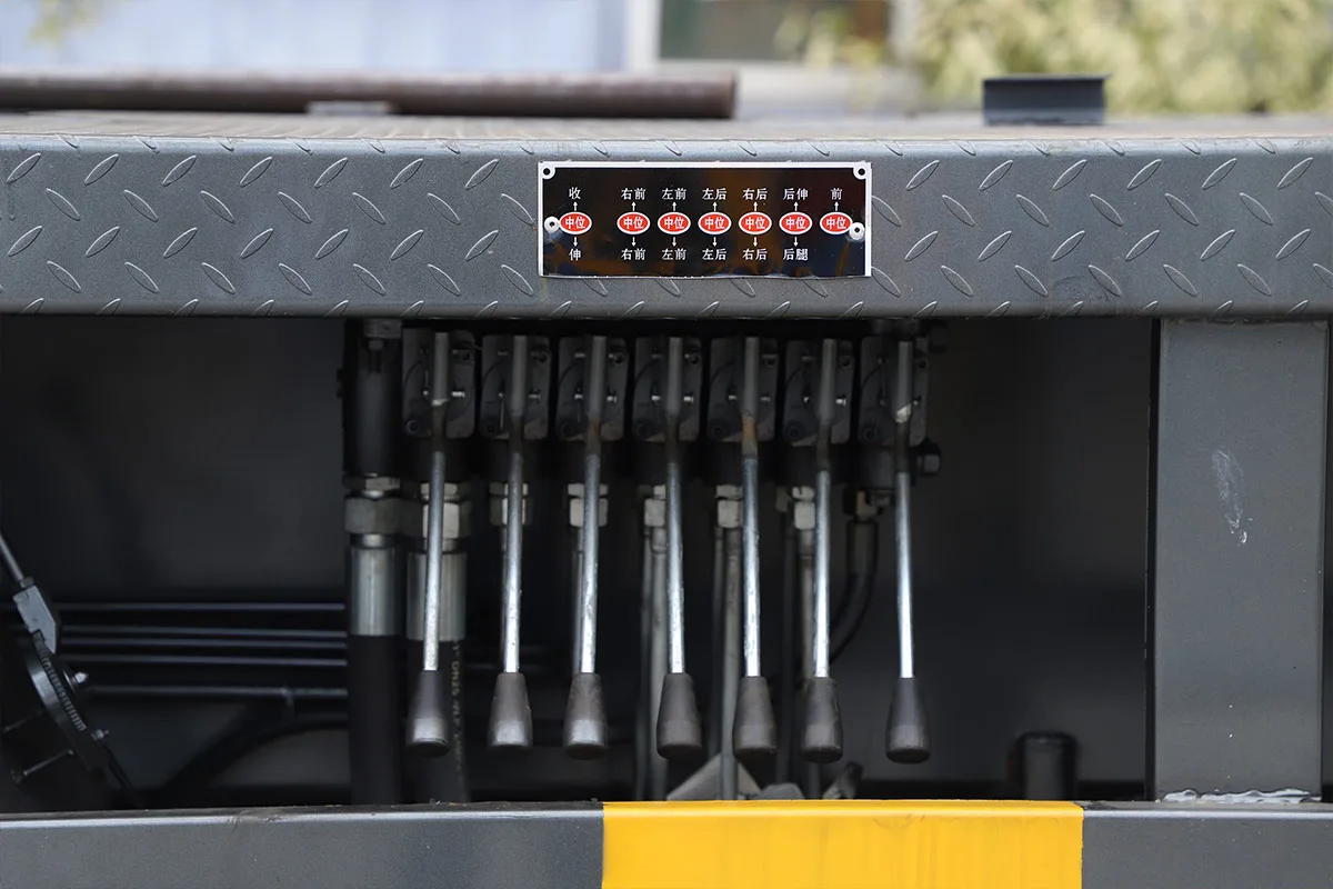PSQY8T Truck Crane detail view 5