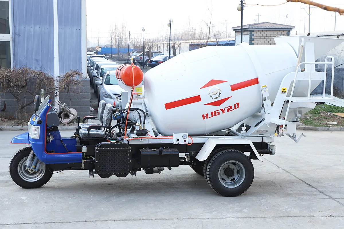 Tricycle-Mounted Concrete Mixer Truck detail view 5